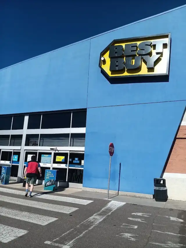 Best Buy — Lakewood